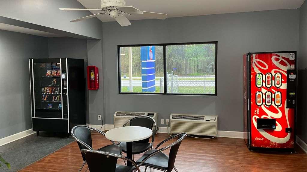 Motel 6-Pooler, Ga - Savannah Airport 내부 사진